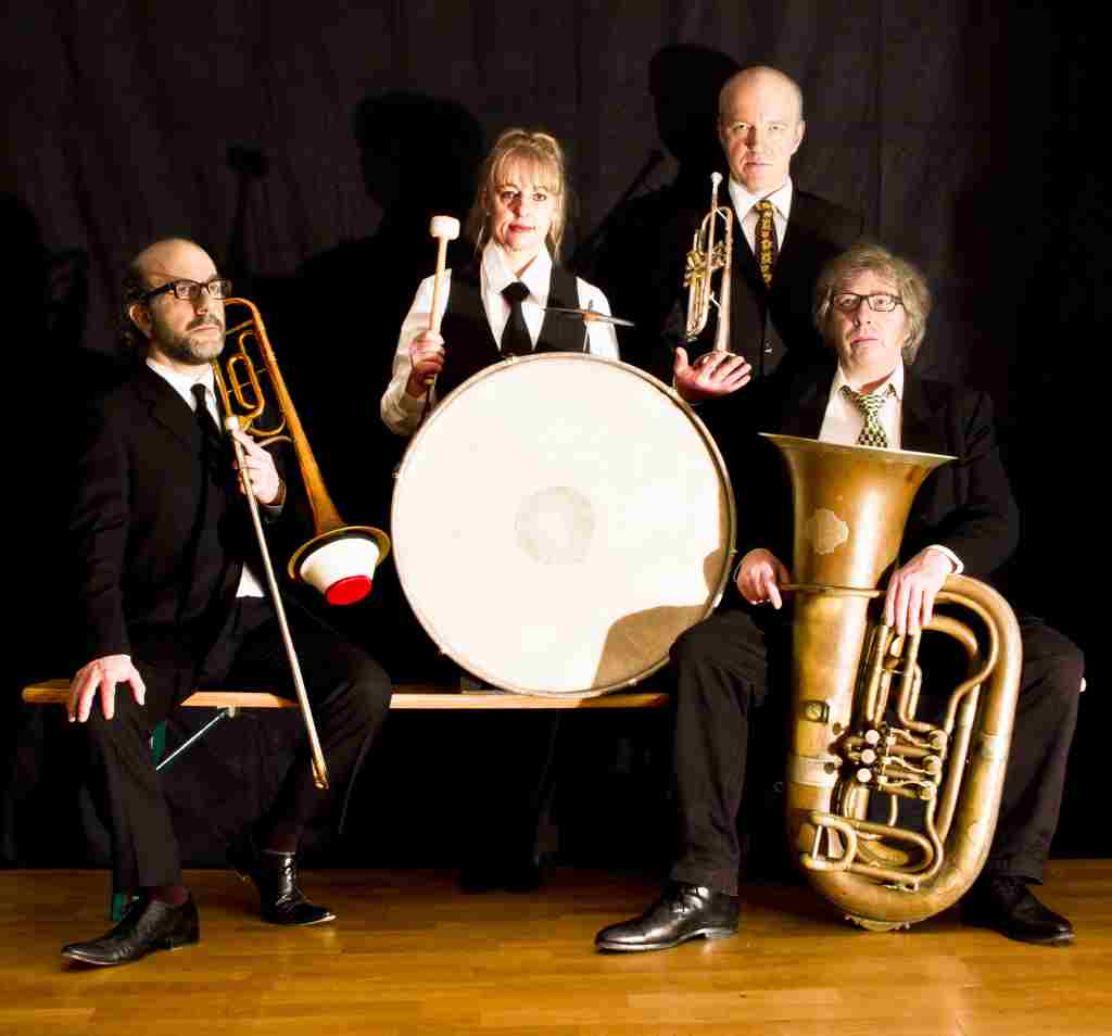 Fünferl – Um a Fünferl a Durchanand – Lieder, Dramen, Blasmusik